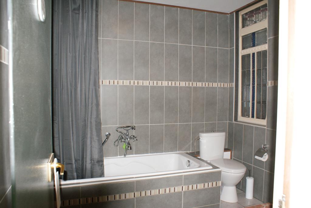 Le Gite De L Ourthe Ortheuville Room photo