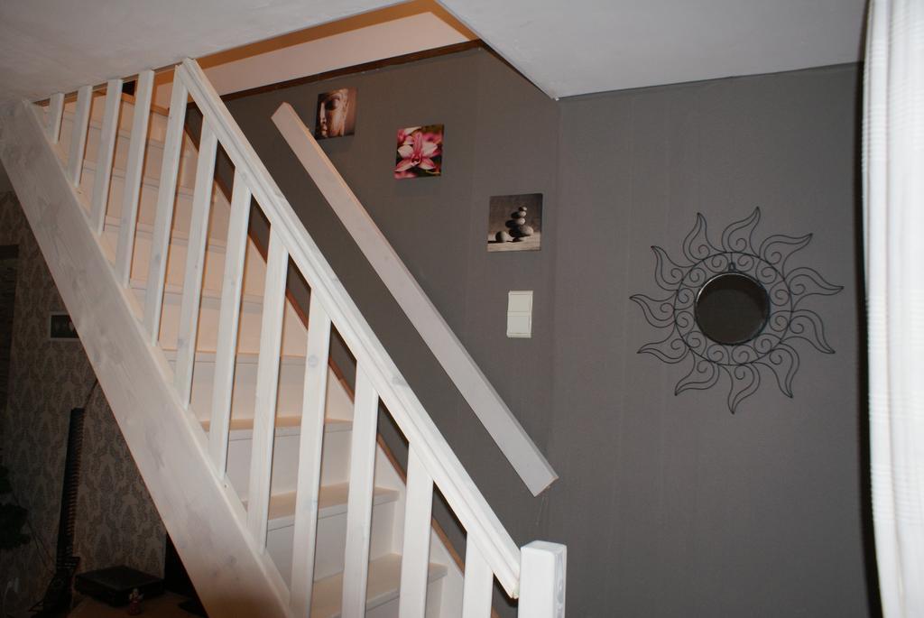 Le Gite De L Ourthe Ortheuville Room photo